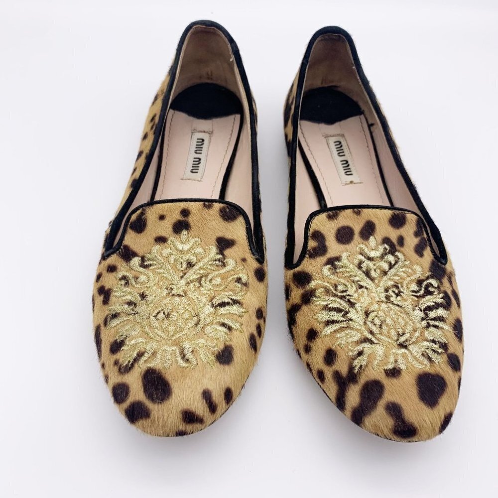Miu Miu Leopard Print Crest Smoking Flat Calf Hai… - image 4